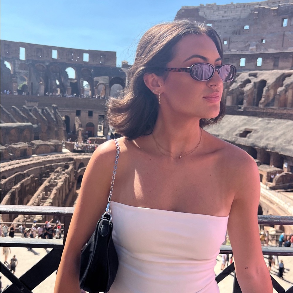 Meet your Posher, Lauren